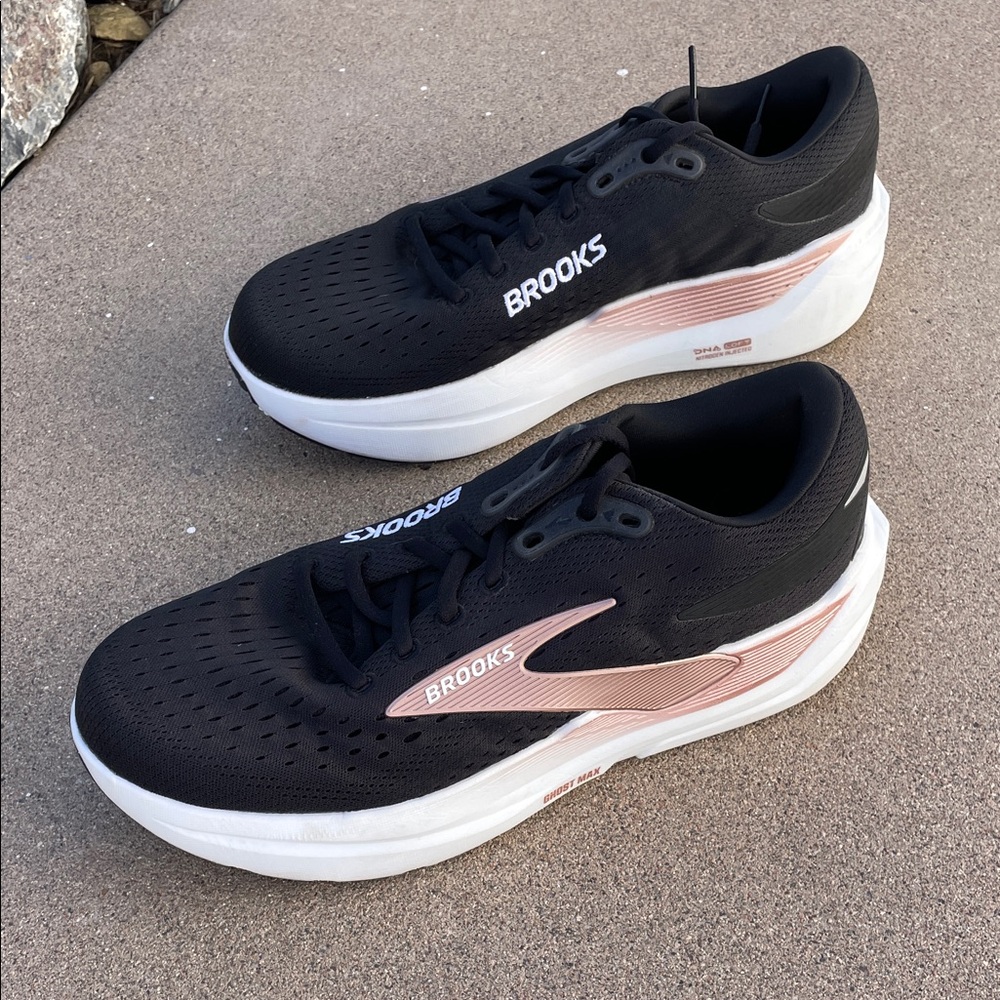 Brooks Ghost Max 3 - Women's size 11